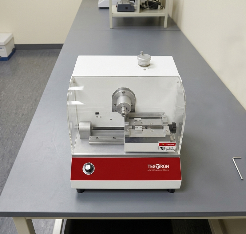 Controlled Cutting Speed and Knife Stroke