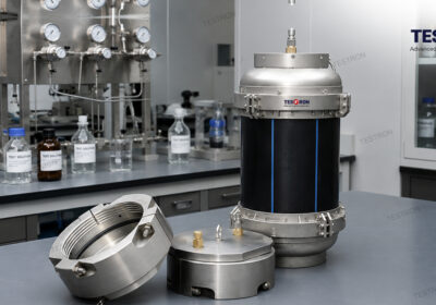High performance pipe end closure in the USA mounted on a plastic pipe specimen for hydrostatic pressure testing